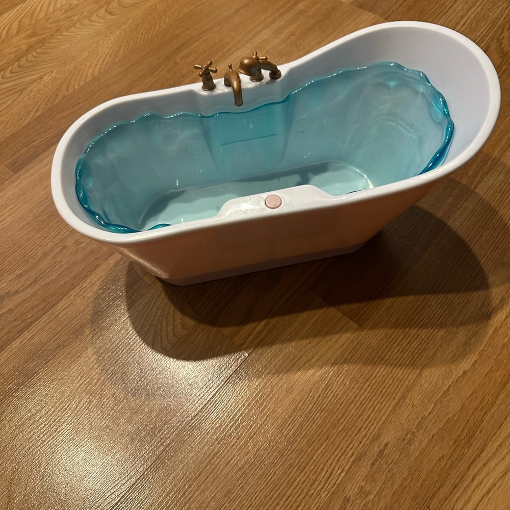 Bath & Bubbles Bathtub Our Generation by Battal Deluxe